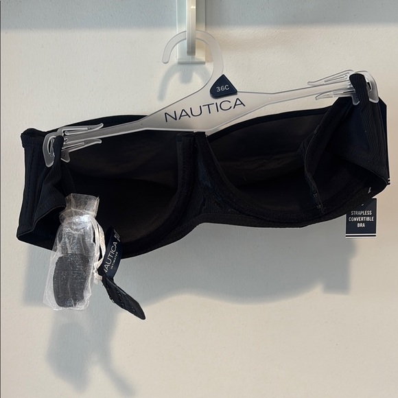 Nautica Black Strapless Convertible Bra - Picture 2 of 3